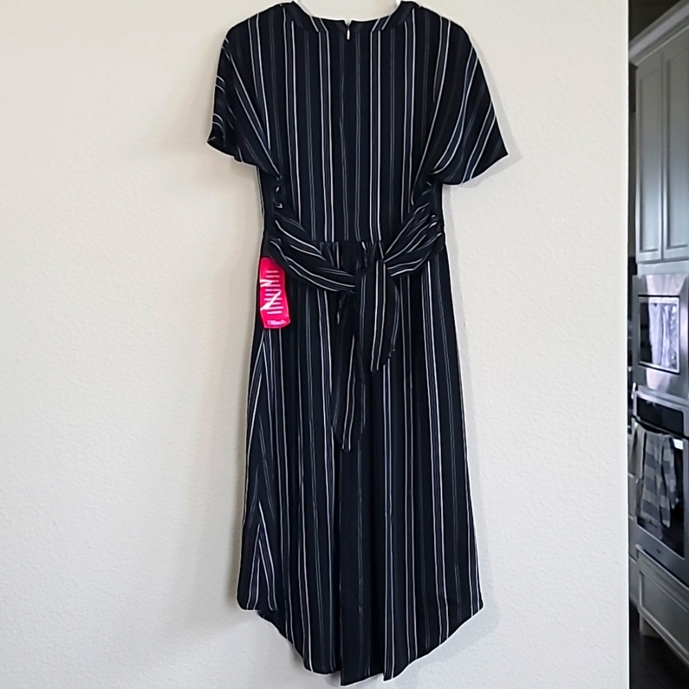 NTW Donna Karan Black White Stripe High Low Dress Short Sleeve Sz 8 - Picture 4 of 9